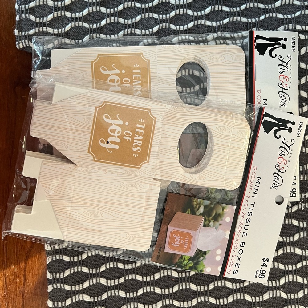 Miniature tissue boxes